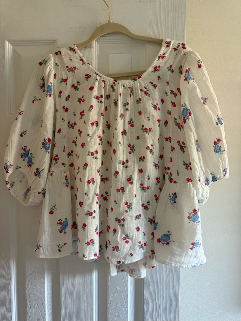 Free People White Peasant Tunic with Red & Blue Floral Print